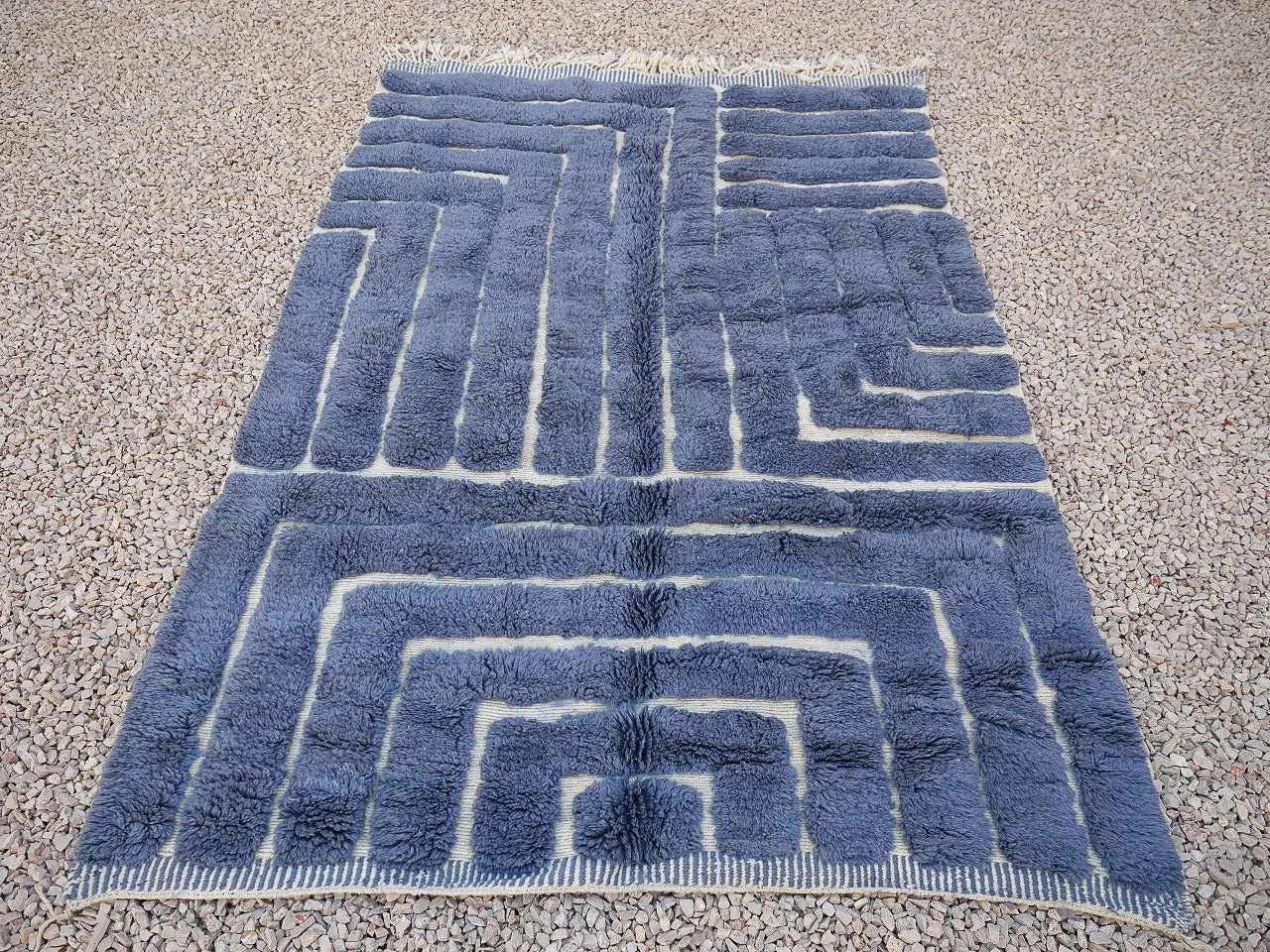 MRIRT BENI OURAIN RUG “BLUE MIST” 8’ 8” x 5’ 9”